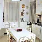 Corte Emo Apartman Velence